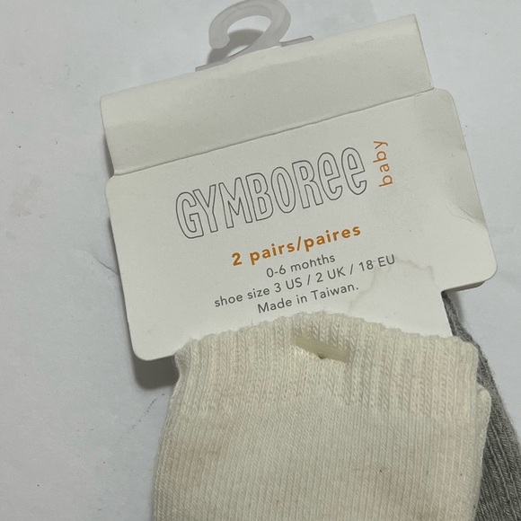 GYMBOREE ✨baby 🧦✨socks 2 pairs 👶🍼0-6 months - Picture 4 of 4